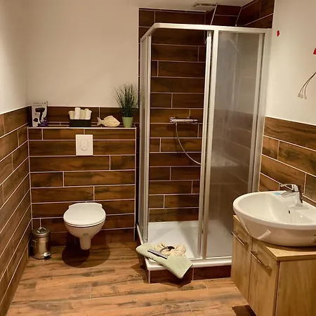 Zur Biberburg Апартаменты