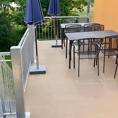 Zur Biberburg Апартаменты Friedrichswalde